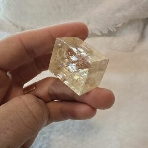 Calcita Optica Dorada