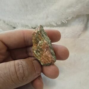 Unakita en Bruto